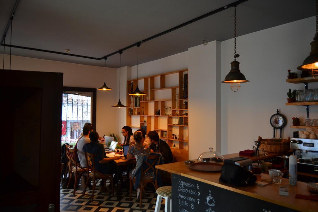 The Hub Hostel Isztambul Kültér fotó